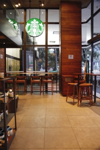 Café Starbucks Trianon